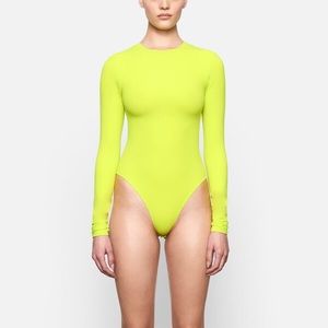 SKIMS Fits Every Body Crewneck Long-sleeve Bodysuit